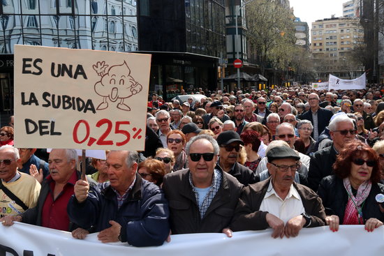 Image of the protest against the Spanish government's 0.25% increase of pensions (by Gemma Sánchez)